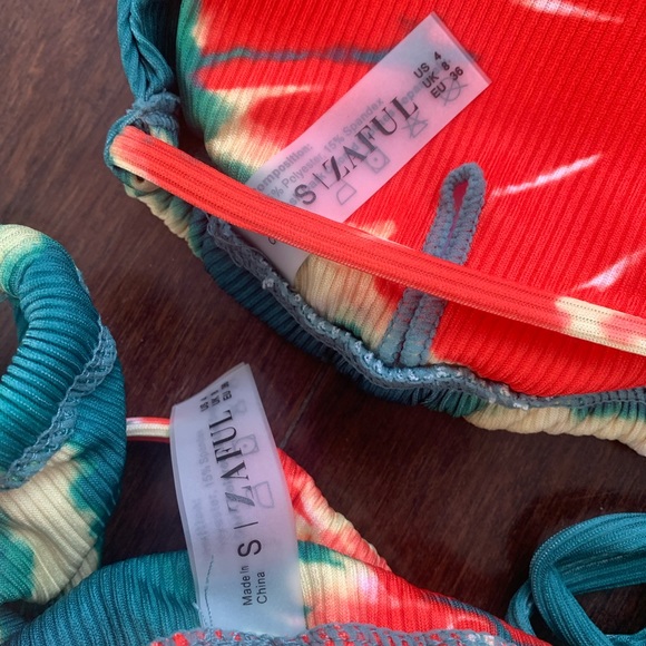 Halter Ribbed Tie Dye String Tanga Bikini, Size Small - Picture 5 of 6